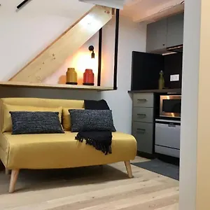 Charming Studio Michel Lecomte 75003 París